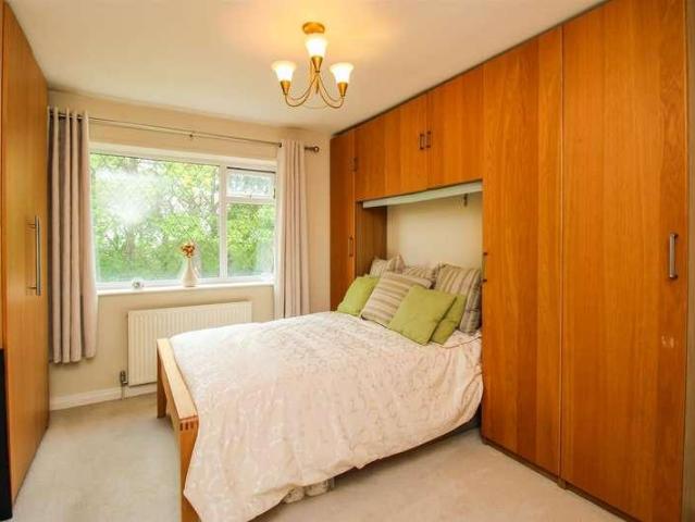House for sale in Ossett, West Yorkshire