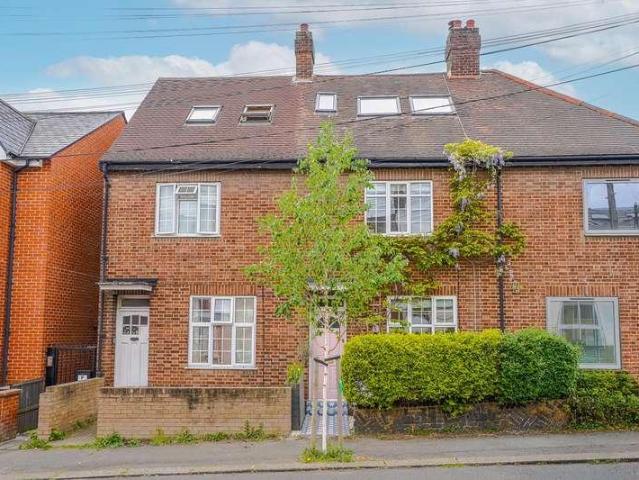 House for sale in London Borough of Lewisham, Greater London