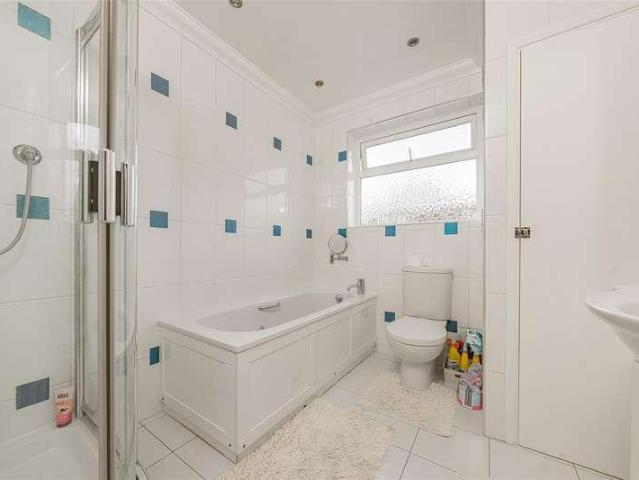 House for sale in Clewer Village, Windsor