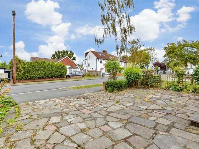 House for sale in Greater London