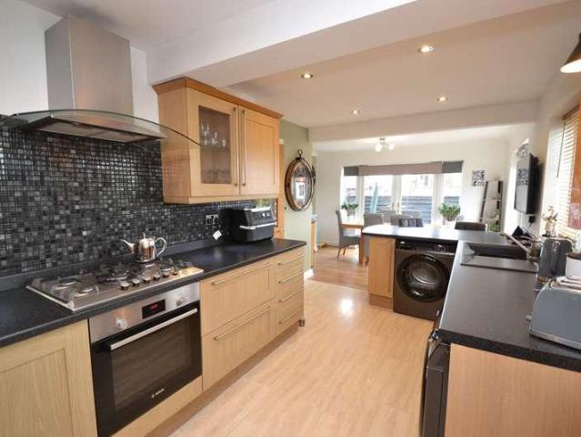 House for sale in Idle, West Yorkshire