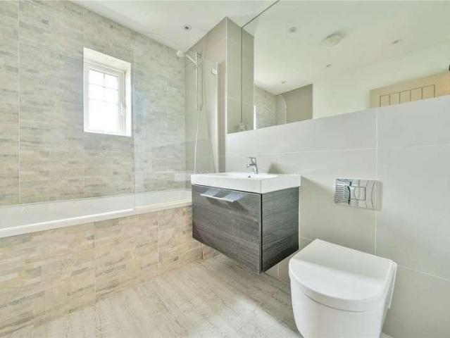 House for sale in West Molesey, Surrey