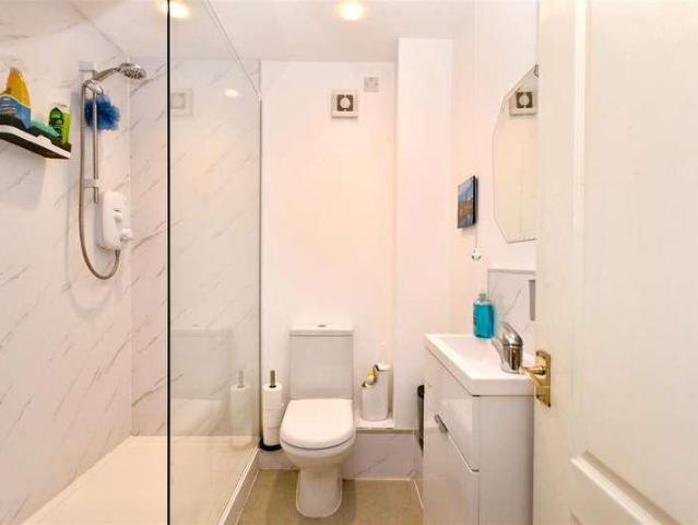 House for sale in Sovereign Harbour, Eastbourne