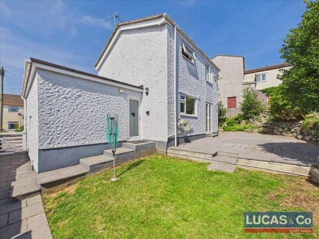 House for sale in Llanfair Pwllgwyngyll, Wales