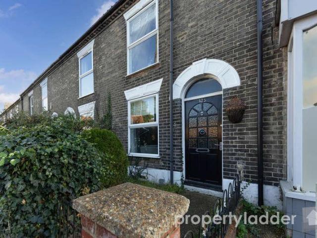 House for sale in New Catton, East Bank