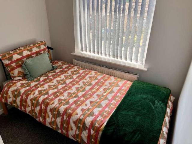 House for sale in Elmfield, Leicestershire