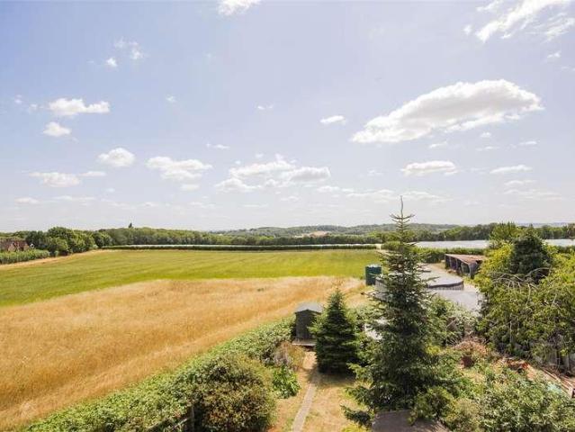 House for sale in Bourne Vale, Kent