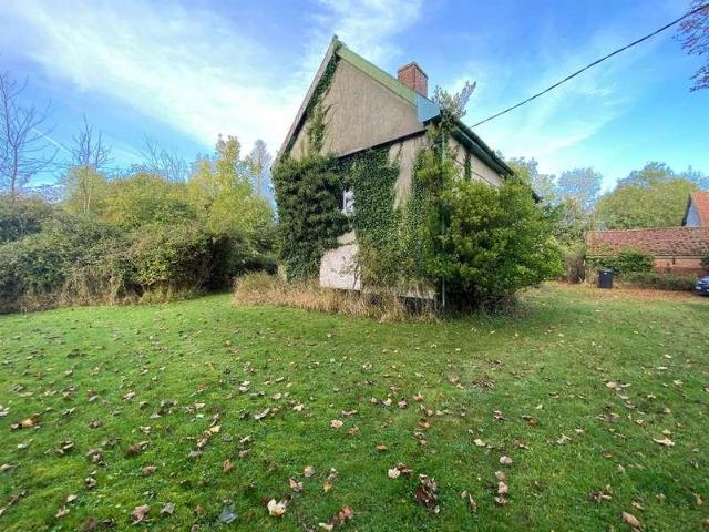 House for sale in Burgh St Peter, Norfolk