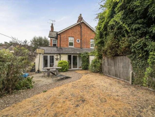 House for sale in Bagshot Green, Surrey Heath