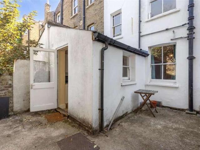 House for sale in Browning Estate, Greater London
