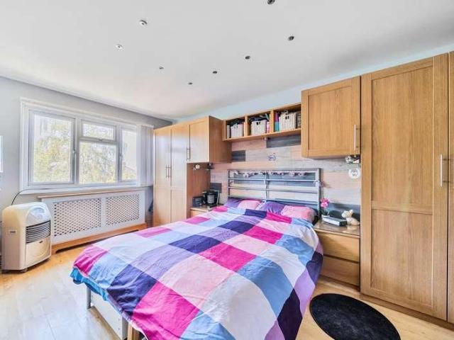 House for sale in High Barnet, Isle Of Man