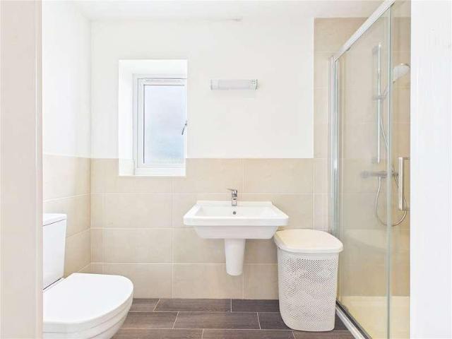 House for sale in Primsland, Crookhill