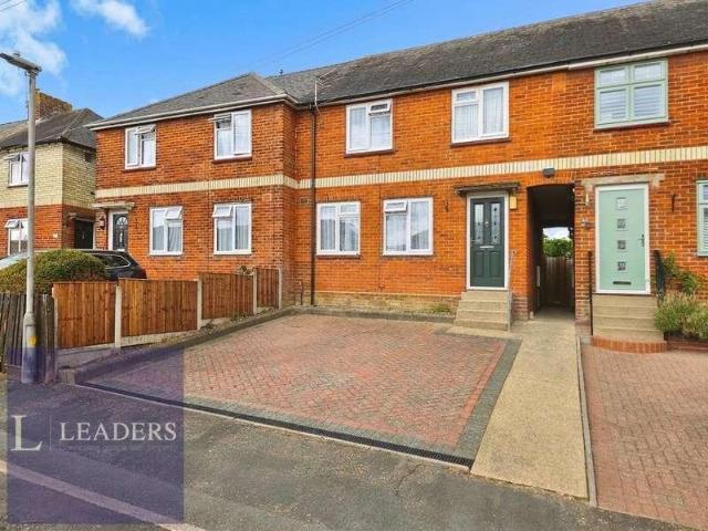 House for sale in Chipping Hill, Essex