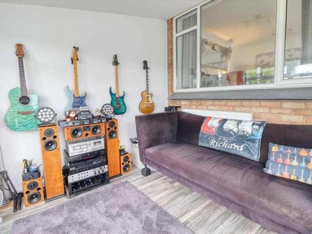 House for sale in Dale Hill, Essex
