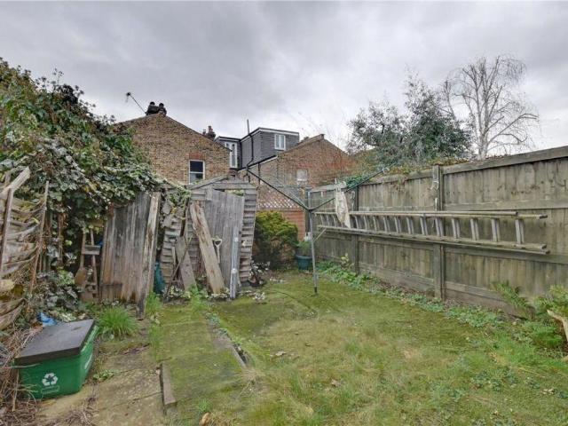 House for sale in London Borough of Lewisham, Greater London