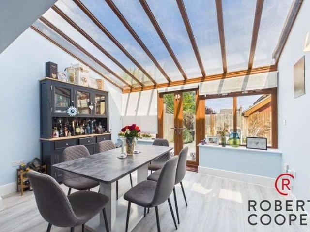 House for sale in Greater London