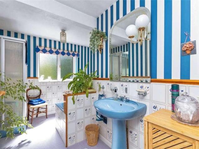 House for sale in Kingswood Firs, Bolton Low Houses