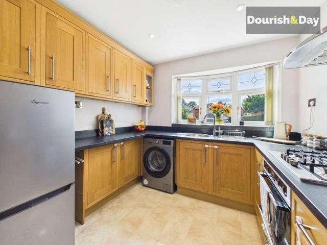 House for sale in Wimblebury, Chadsmoor
