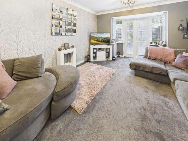 House for sale in Stoke Aldermoor, Coventry