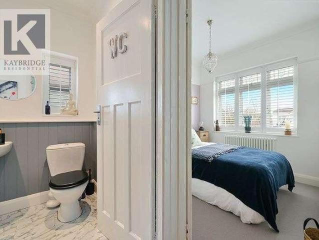 House for sale in Worcester Park, Greater London
