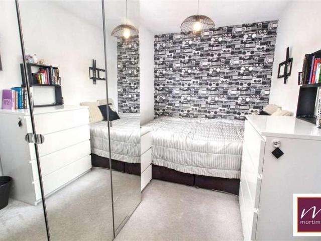 House for sale in Coldharbour, Fairford Leys