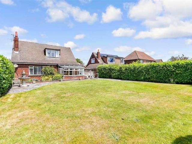 House for sale in Binstead, Ryde