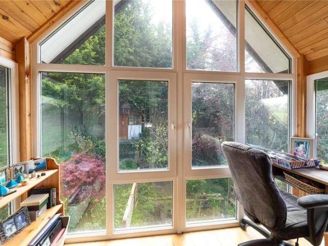 House for sale in Clwyd