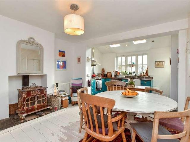 House for sale in Round Hill, Brighton & Hove
