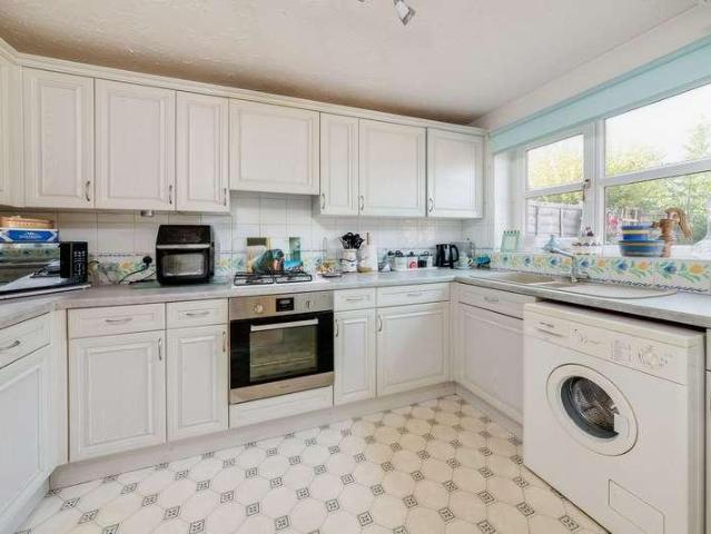 House for sale in Ladygrove, Berrick Salome