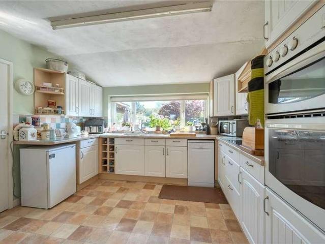 House for sale in Queen Camel, Somerset