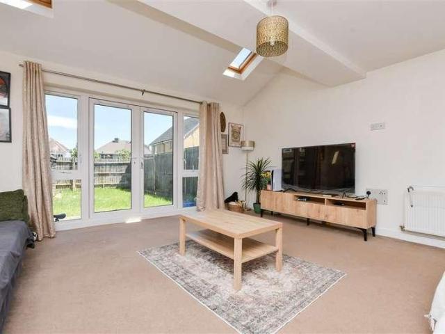 House for sale in Chilton, Acol