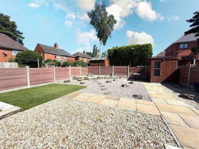 House for sale in Daisy Hill, Lee Bank