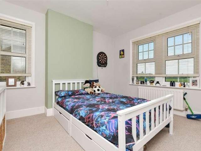 House for sale in Sandwich, Ash