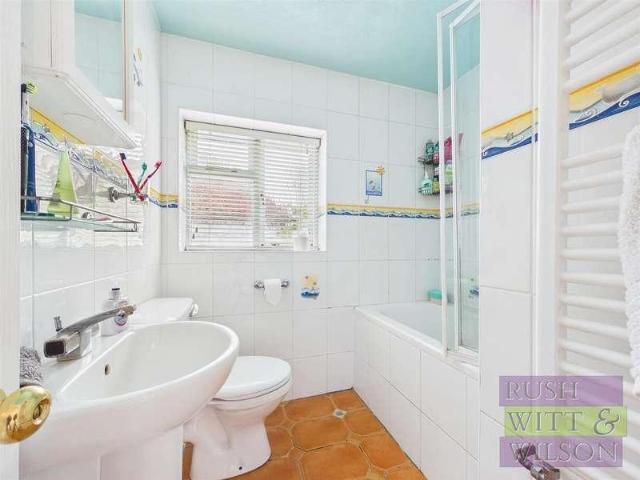 House for sale in Bridgefield, Kent