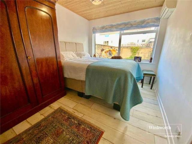 House for sale in Stanpit, Christchurch