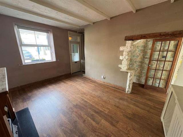 House for sale in Windy Bank, West Yorkshire