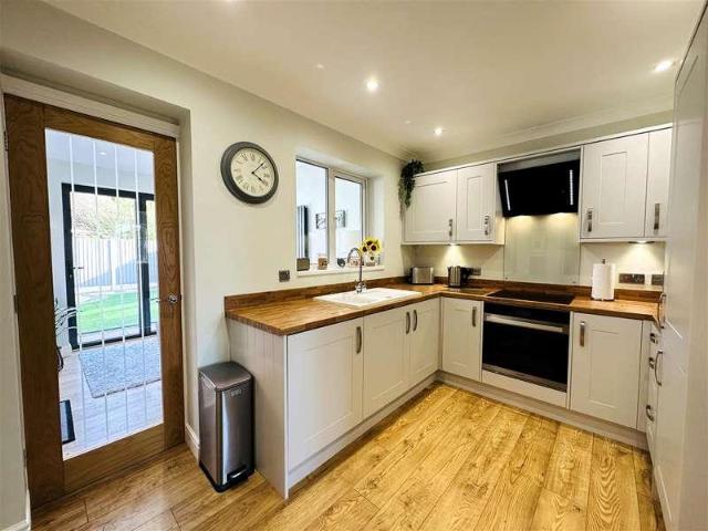 House for sale in Barlby, North Yorkshire