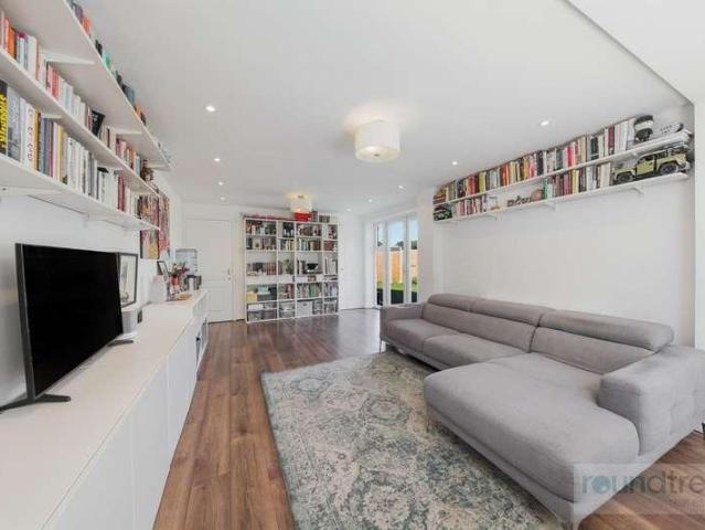 House for sale in The Hyde, Greater London