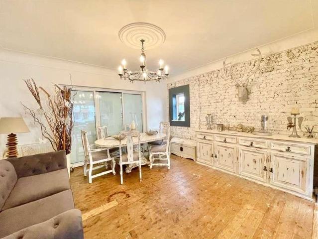 House for sale in Alton Barnes, Essex