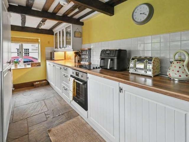 House for sale in Beamhurst, Staffordshire