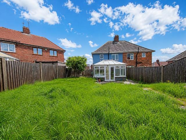 House for sale in Gedling, East Midlands