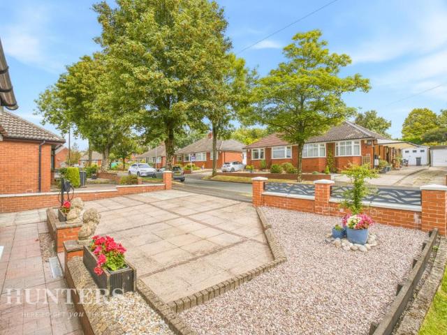 House for sale in Pendock, Greater Manchester