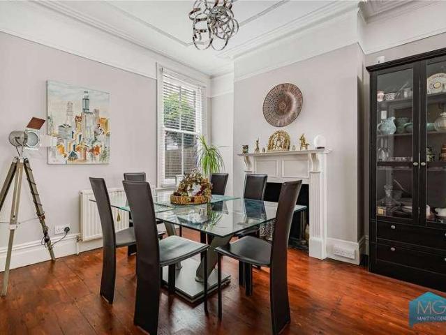 House for sale in Greater London