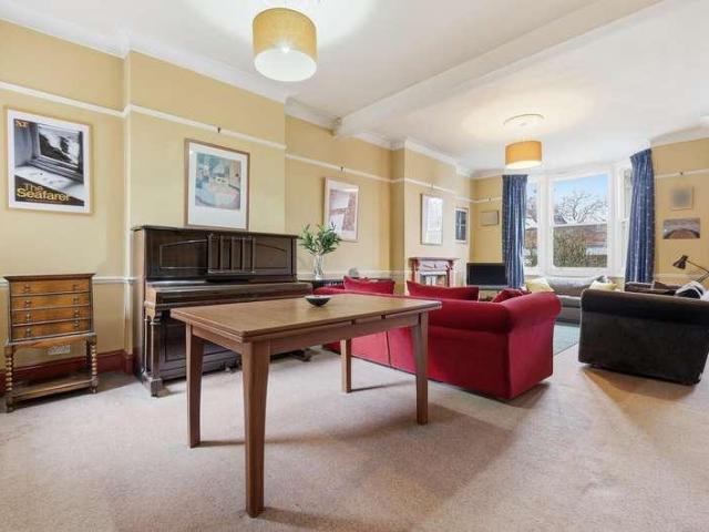 House for sale in Wanstead, Greater London