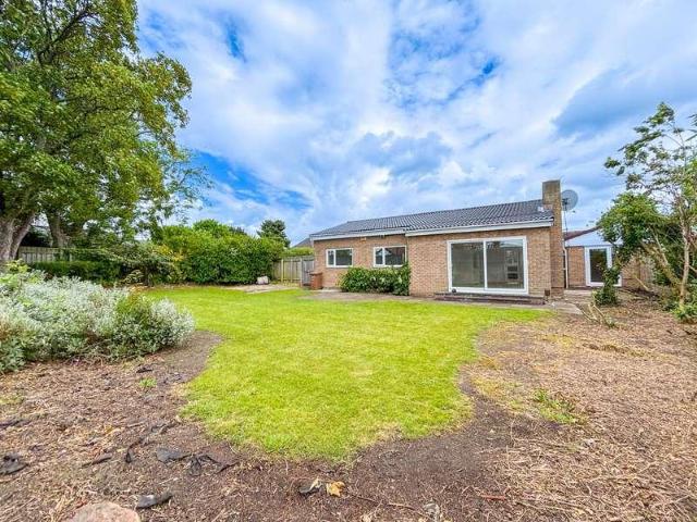 House for sale in Oxclose, Washington