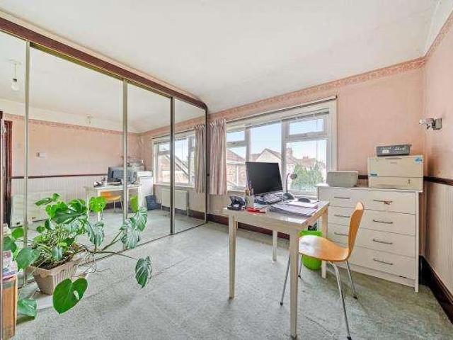 House for sale in Walcot West, Rodbourne