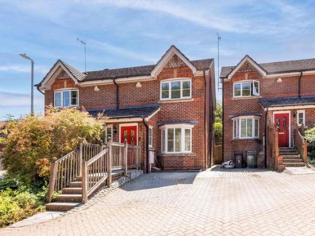 House for sale in Jarvis Brook, Cross In Hand