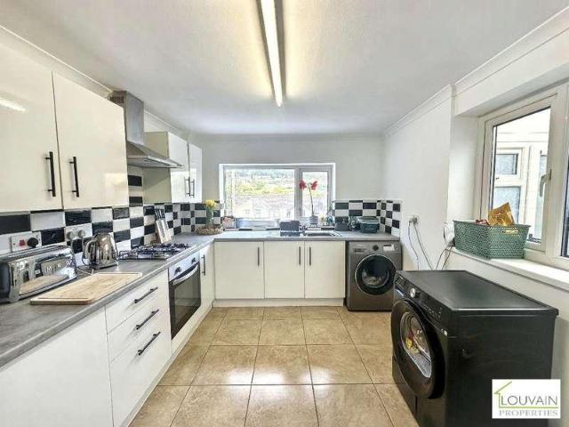 House for sale in Willowtown, Vale