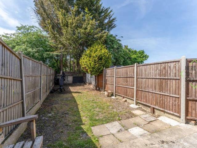 House for sale in Edmonton, Greater London