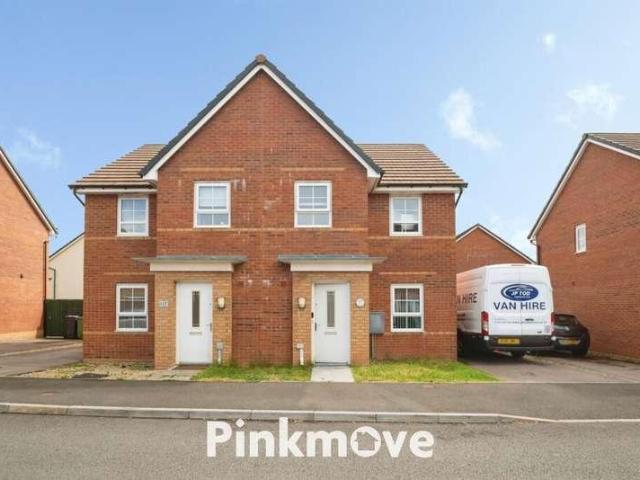 House for sale in Llantarnam, Wales